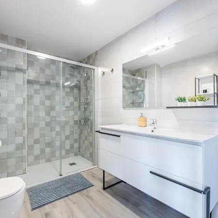 Vb Madeira 1br By The Marina Apartment *
